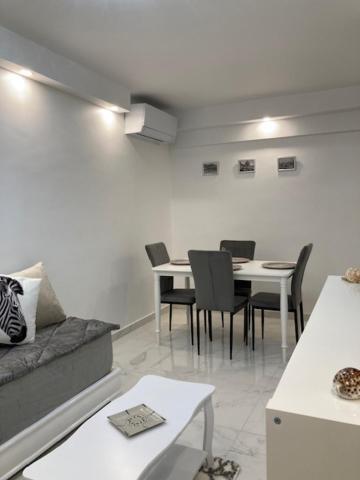 L'Escale Chic Gare Saint Charles Apartment Marseille Ngoại thất bức ảnh